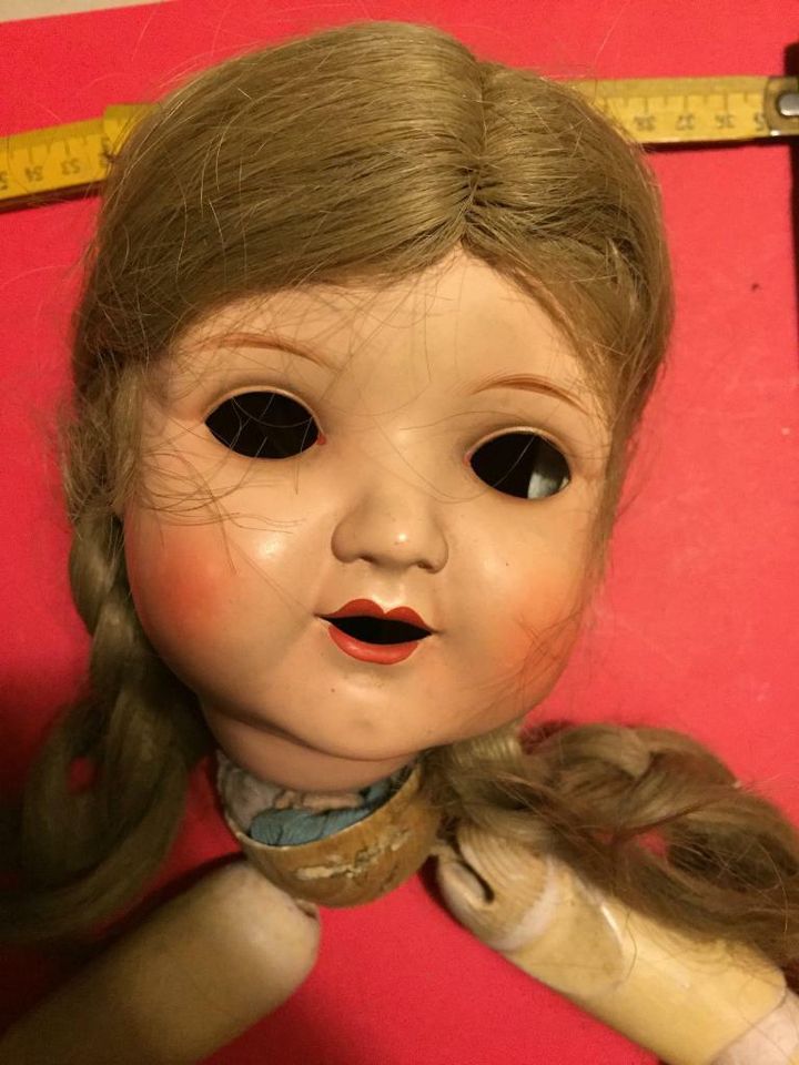 Doll's Head Kinderkopf Puppenkopf Kopf Dekokopf Augen Zwei Armen in Mainz