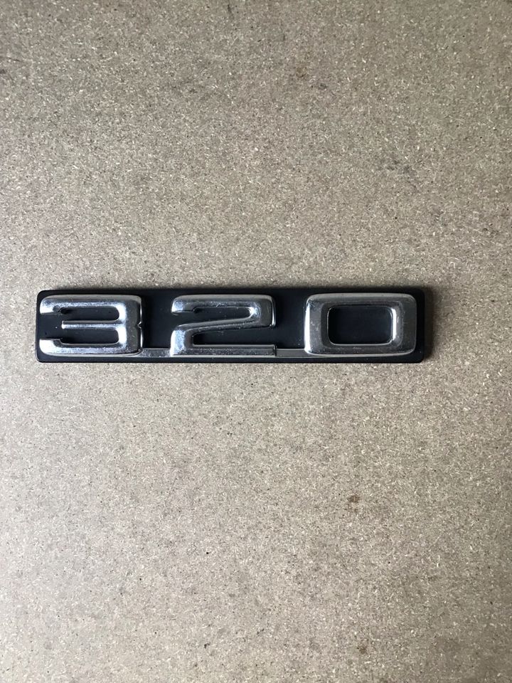 BMW E 21 Emblem , Kofferraum in Detmold