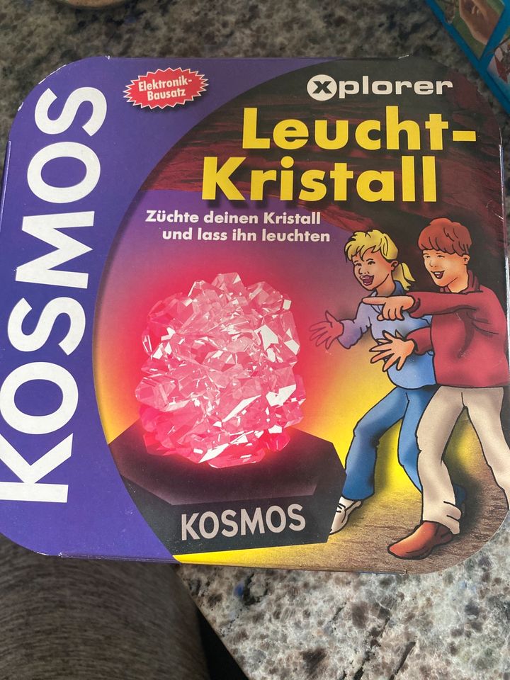 Kosmos Leucht-Kristall in München