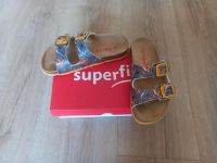 w/ NEU Superfit Hausschuhe 28 Sandalen Fußbettpantoffeln Autos Duisburg - Neumühl Vorschau