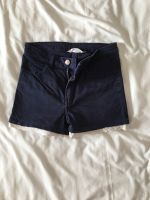 Kurze Shorts (Gr. 152) Nordrhein-Westfalen - Bromskirchen Vorschau