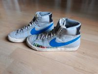 Nike Sneaker 80er Style retro High Tops weiß blau bunt 38 Dresden - Äußere Neustadt Vorschau