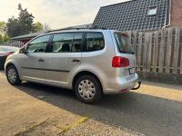 Touran 1.6 TDI *Sitzheizung* Niedersachsen - Cuxhaven Vorschau