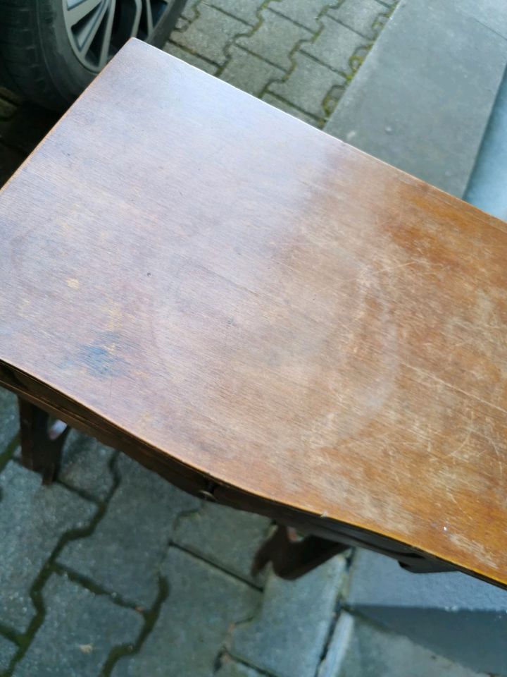 Antikes schränkchen kommode Tisch Holz in Ditzingen
