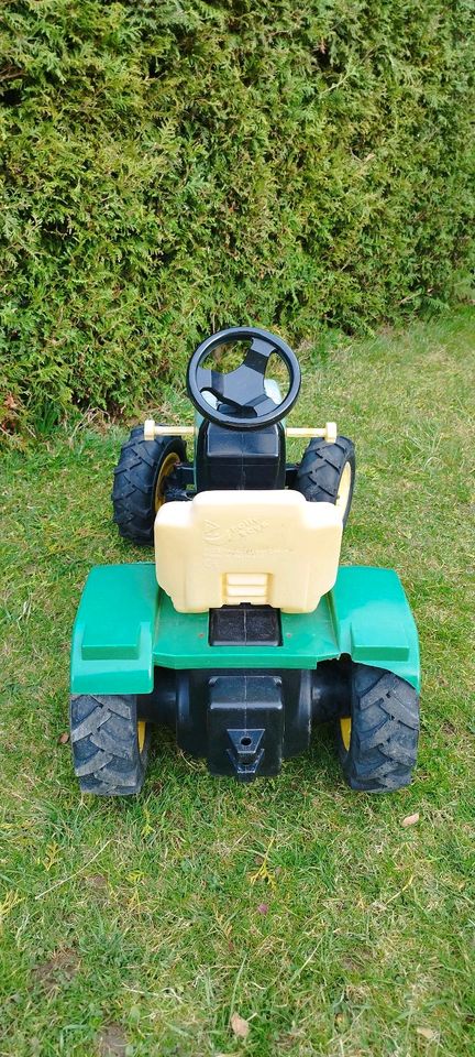 Tretttraktor rolly toys mit Luftbereifung in Pfronten