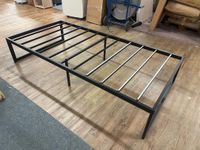 Bettgestell Reisebett Metall 190x90 cm Nordrhein-Westfalen - Bad Oeynhausen Vorschau