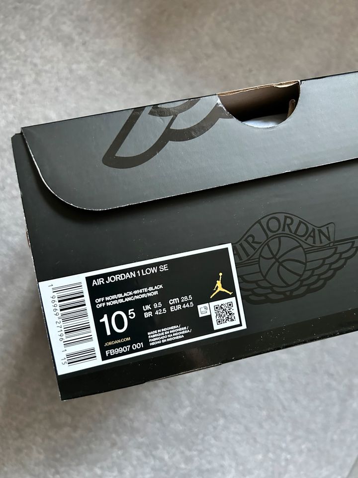 Nike Air Jordan 1 Low SE Black Elephant Gr. 44,5 in Kirchseeon