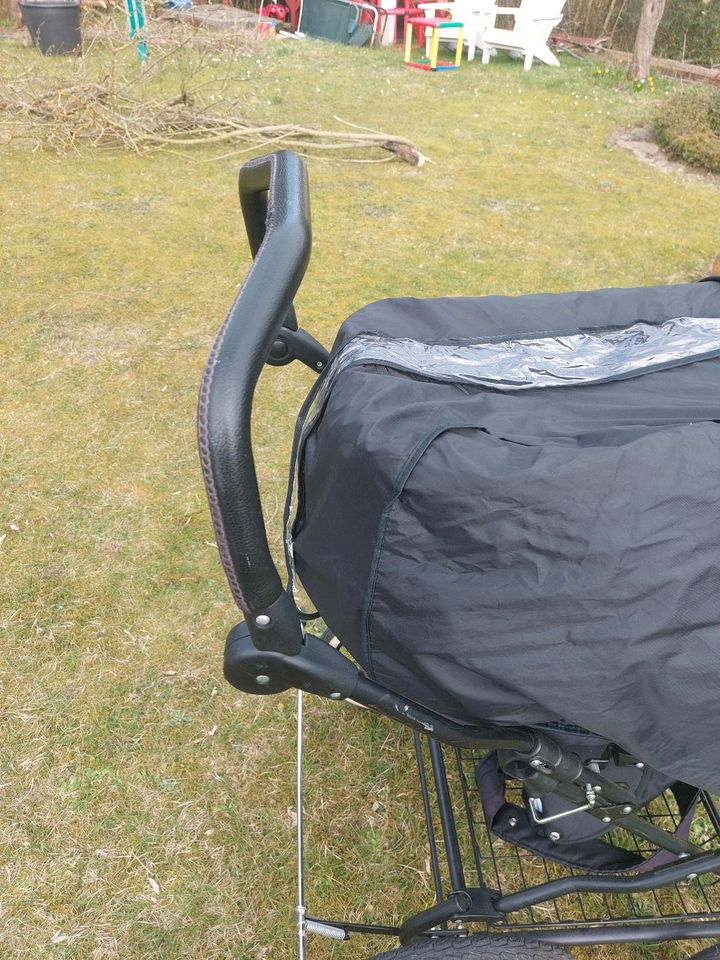 Dänischer Kinderwagen von Trille in Lüneburg