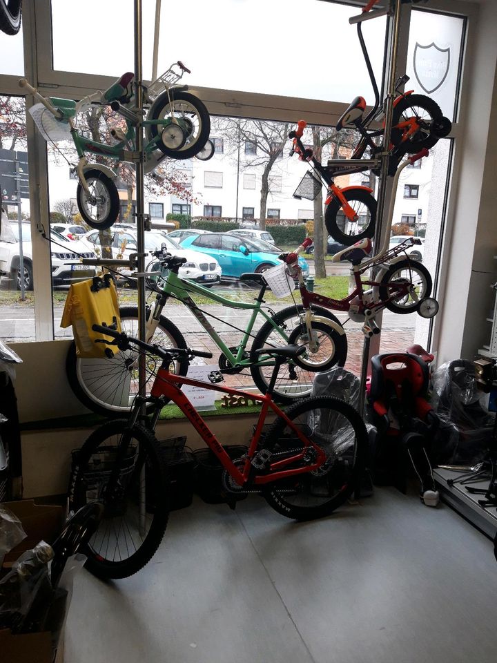 Fahrradladen E-Bike,Mountainbike,Faltrad,Kinderrad,zubehör u.v.m in Augsburg