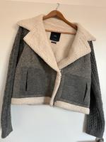 Kuschelige Jacke aus Zara Gr. S Rheinland-Pfalz - Hachenburg Vorschau