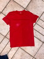 Rotes Basic T-Shirt Rheinland-Pfalz - Ober-Olm Vorschau