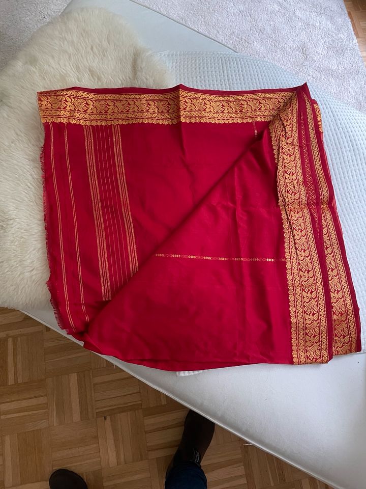 traumhafter sari, gold / kaminrot / stoff unverarbeitet in Grande