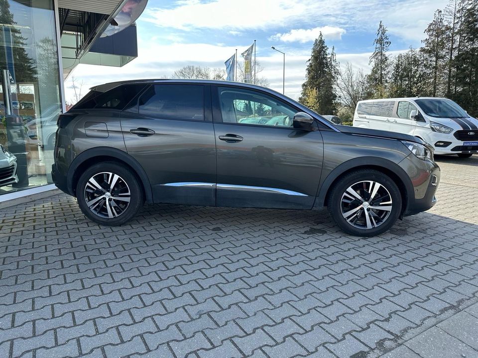 PEUGEOT 3008 PURETECH 180 EAT8 ALLURE *NAV*TEL*SHZ*LED* in Ruhland