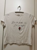 Crop T-Shirt kurz dünn weiß Subdued Rosen Motiv, wie neu Gr. 36 S Nordrhein-Westfalen - Nümbrecht Vorschau