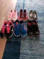 8 paar Damen Sport Schuhe neike Adidas Vans Buchholz-Kleefeld - Hannover Groß Buchholz Vorschau