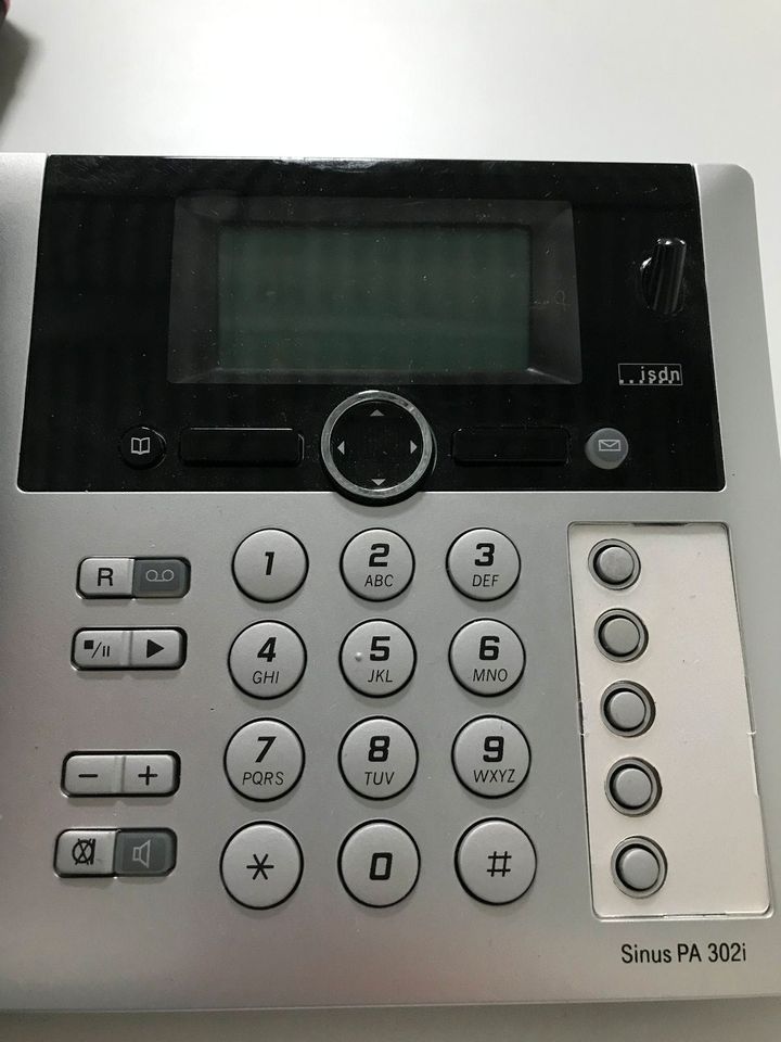 ISDN-Tischtelefon PA302i mit Anrufbeantworter + 4 Schnurlosgeräte in Bad Friedrichshall