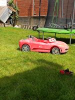 Spielzeugauto Elektroauto Kinder Ferrari draußen Duisburg - Duisburg-Süd Vorschau