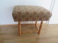 DDR Retro Hocker Sitzhocker weich gepolstert Holz gedrechselt Sachsen - Aue Vorschau