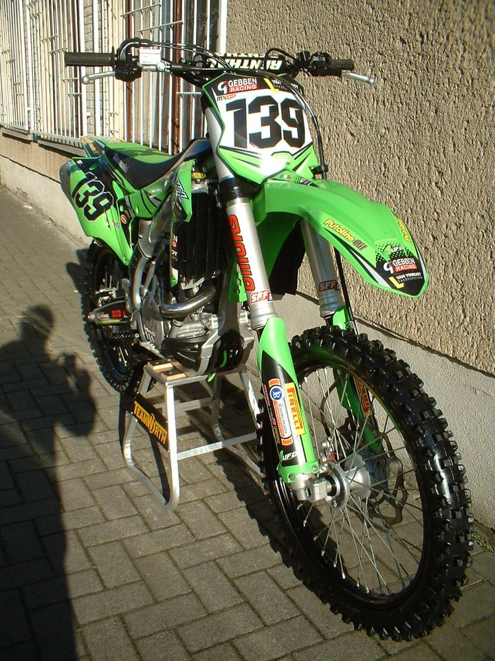 Kawasaki KXF 450 im Factory Look, Finanzierung möglich in Aschersleben