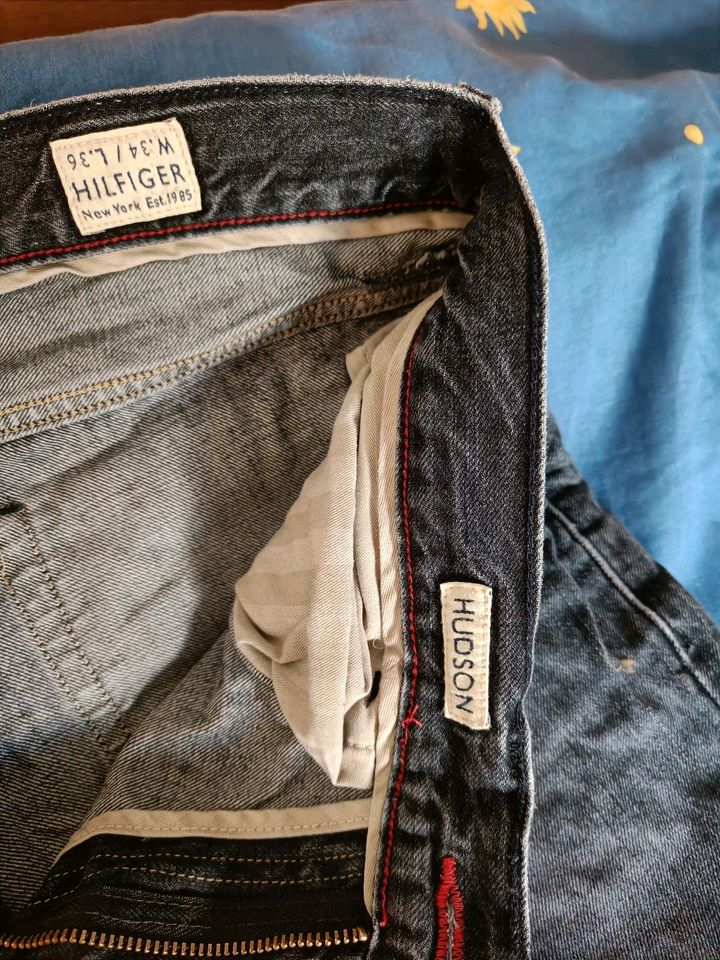 Thommy Hilfiger jeans 34/36 sehr guter zustand in Hamm