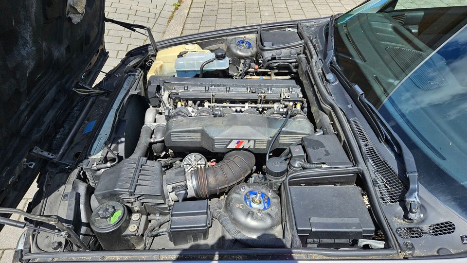 BMW E34 M5 3,6l Sebringrau in Murrhardt