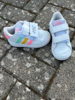 Adidas Kinderschuhe gr. 24 Saarland - Schwalbach Vorschau