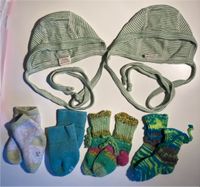 Neugeborenen Set: 2x Lilano Häubchen + 5x Paar Socken München - Hadern Vorschau