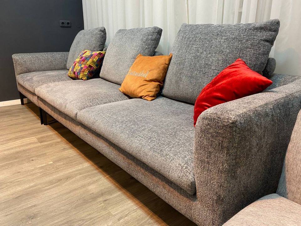 DESIGN SOFA WOHNZIMMER COUCH HOCHWERTIG POLSTERUNG HOLZ METALL in München