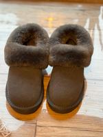 Neu Ugg Stiefel Stiefeletten Schuhe gr.38 Nordrhein-Westfalen - Krefeld Vorschau