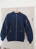 Jungen Bomberjacke / Fliegerjacke mit Kapuze Gr. 158/164 (v. h&m) Köln - Rodenkirchen Vorschau