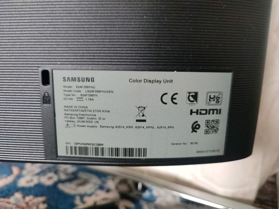 Samsung monitor 24 Zoll hdmi VGA, teildefekt in Offenbach
