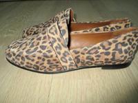 BA&SH Paris Loafer Slipper Halbschuhe Leomuster Nubukleder TOP 39 Berlin - Dahlem Vorschau