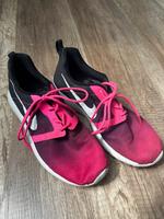 Nike Sportschuhe Sneaker Schuhe  Pink schwarz Nordrhein-Westfalen - Ratingen Vorschau