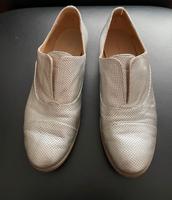 Silberne Halbschuhe von Cox Gr. 39 Hessen - Bad Soden am Taunus Vorschau