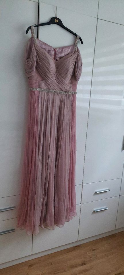 Elegantes Kleid in Esslingen