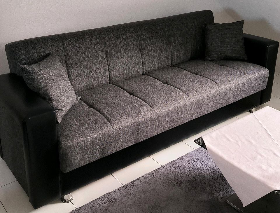 2-teiliges Sofa mit Schlaffunktion in Bad Friedrichshall