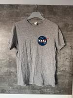 H&M grauer Basic T-Shirt NASA unisex Aufdruck Beschriftung Niedersachsen - Sarstedt Vorschau