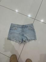 Levis 501 Jeans Shorts Gr 29 Neuwertig Hell Blau Bayern - Haßfurt Vorschau