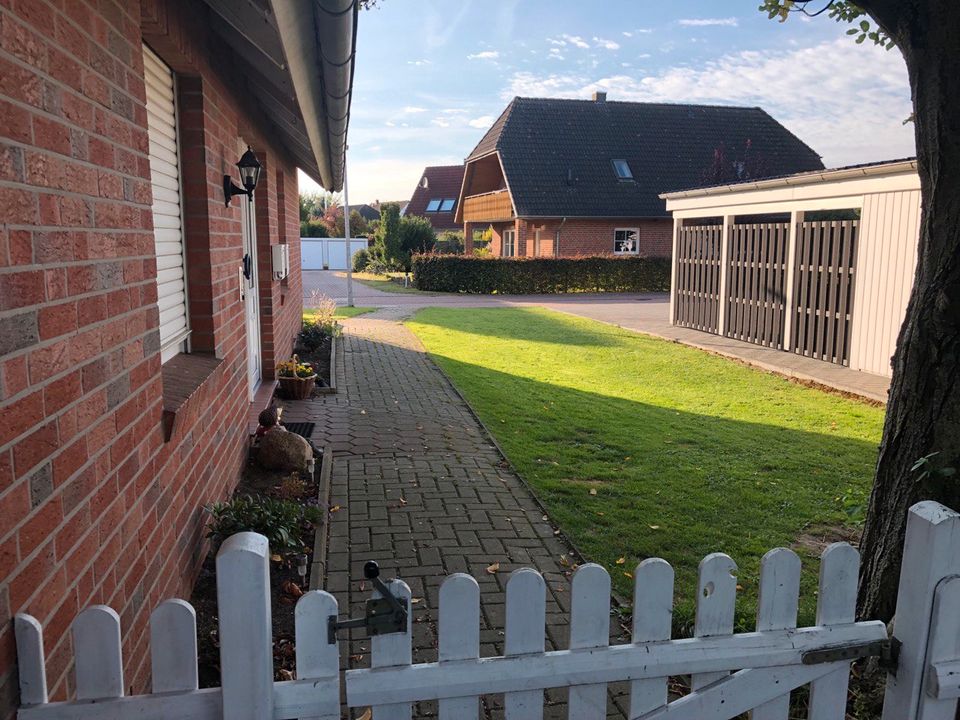 Wunderschönes Zweifamilienhaus mit grünem Garten!! PROVISIONSFREI in Scholen