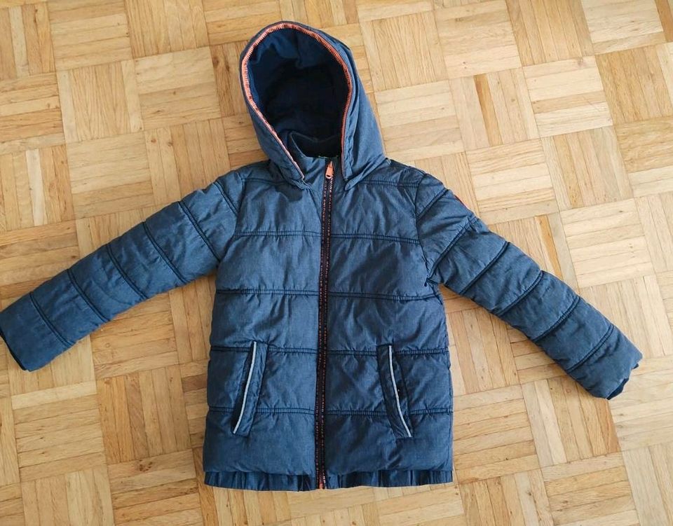 Winterjacke s. Oliver 134 in Radebeul