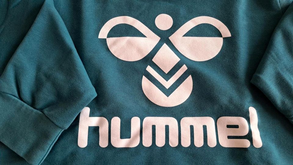 Hummel-Sweatshirt in Aalen