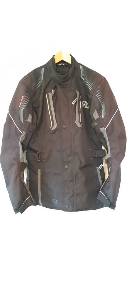 Motorradjacke und Motorradhose Gr. 94 mit Protektoren *TOP* in Ansbach