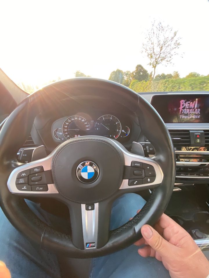 BMW X3  XDRIVE  3.0D  MPAKET  2019 in Neuhausen