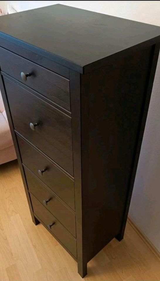 Hemnes Kommode schwarz schwarzbraun 5 hoch in Lübeck