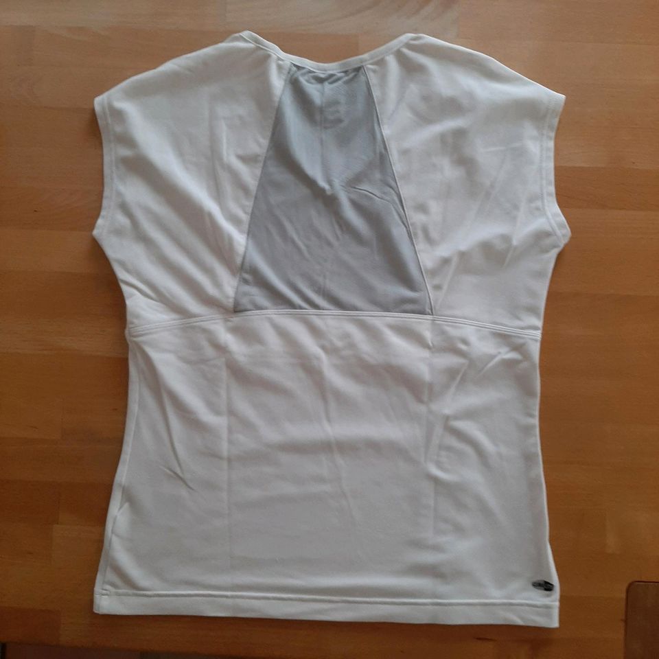 Adidas Shirt Damen weiss Gr. 44 weiss in Dettingen an der Erms