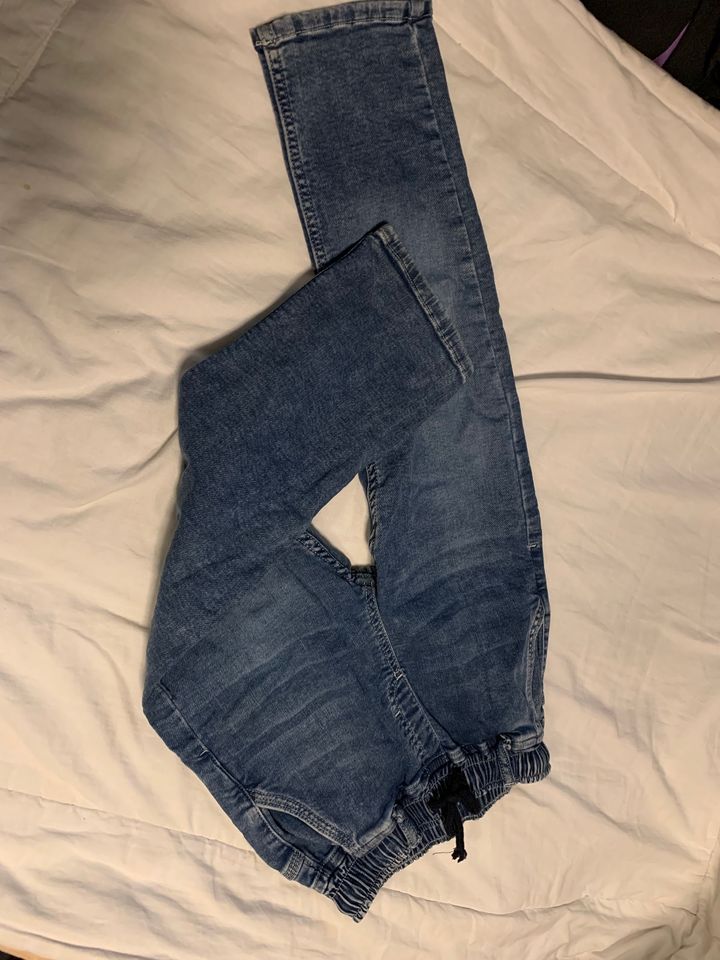 Esprit Jungen Jeans Größe 122/ 7J -TOP- in München