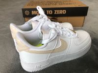 NIKE W AIR FORCE 1'07 NEXT NATURE, Gr. 36,5, weiß/beige/gold Bielefeld - Bielefeld (Innenstadt) Vorschau