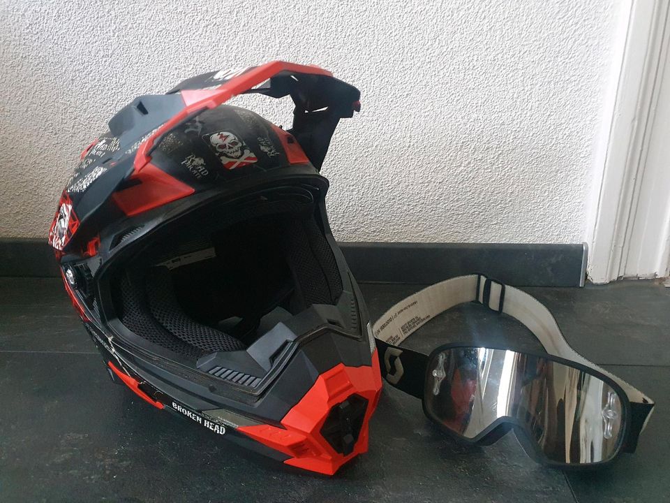 Motocross Helm für Kinder in Niederndodeleben