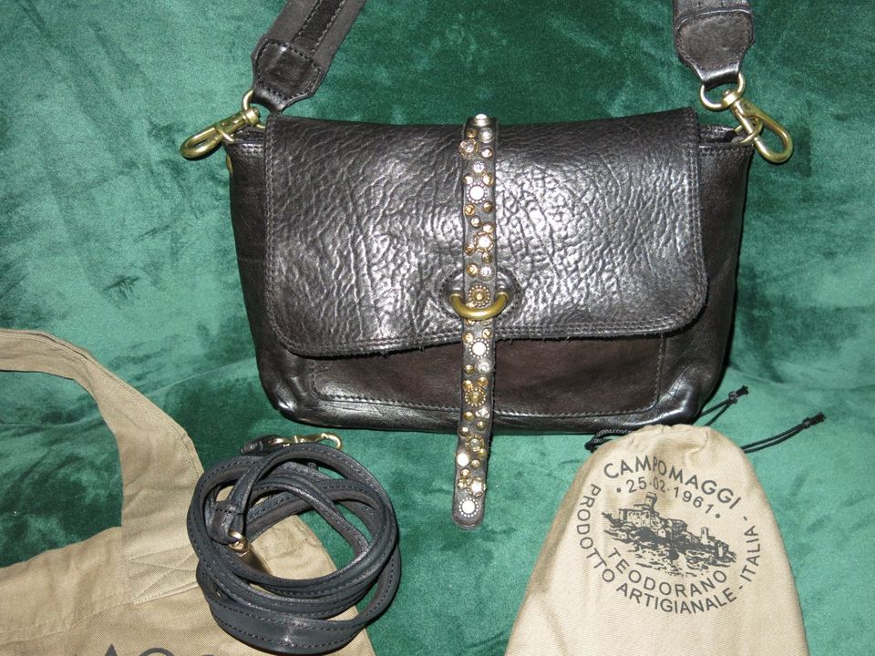 Campomaggi Crossbody Tasche große Cefalù Schwarz Neu in Rheinbach