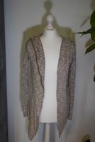 Cardigan Review Köln - Lindenthal Vorschau